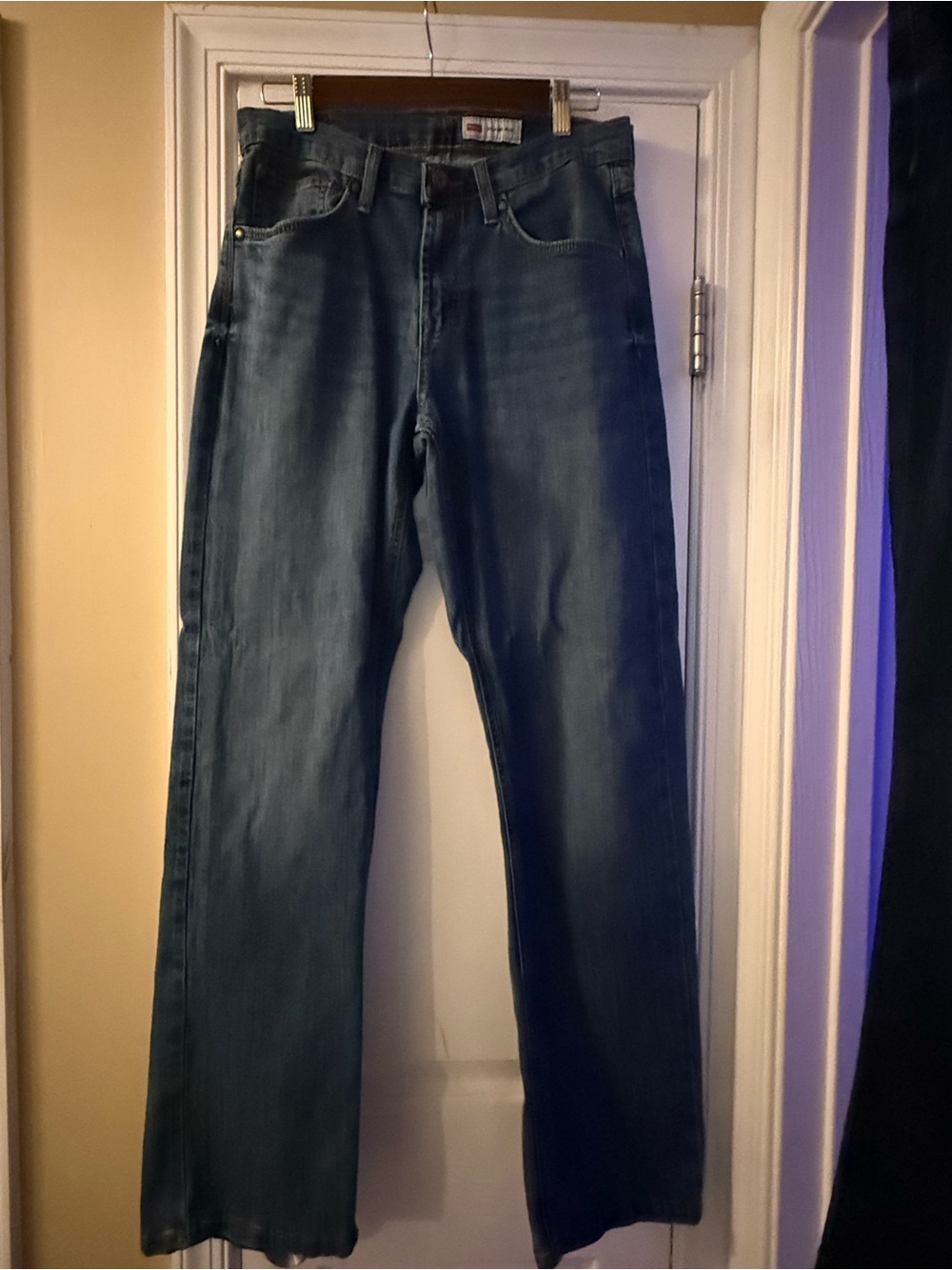 Wrangler Men's Navy Blue Bootcut Jeans